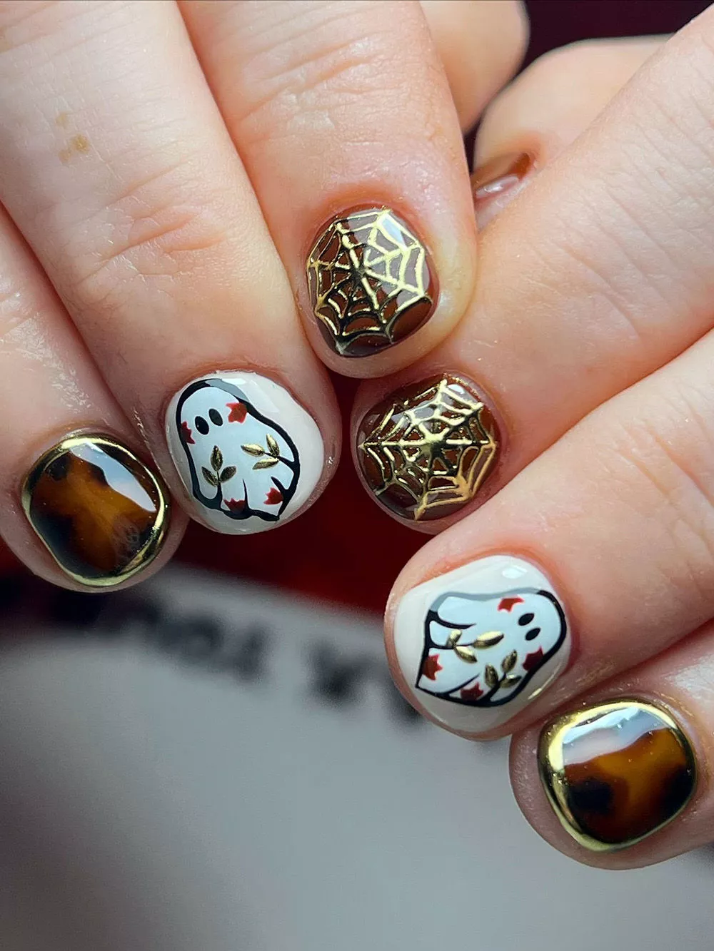 Image for 10 Cute and Spooky Nail Designs for Halloween