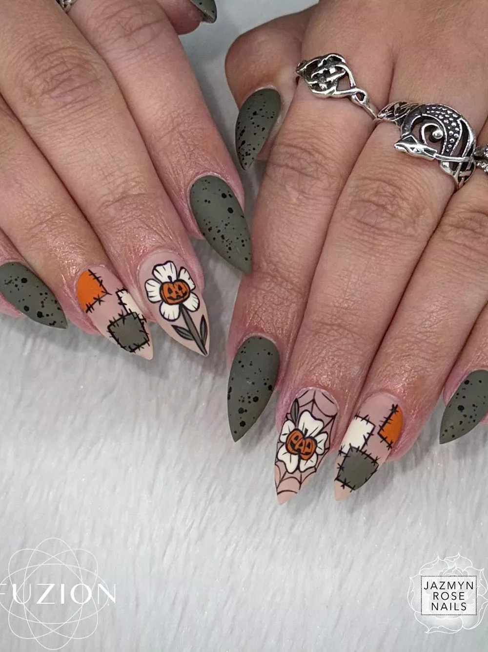 Image for 10 Cute and Spooky Nail Designs for Halloween
