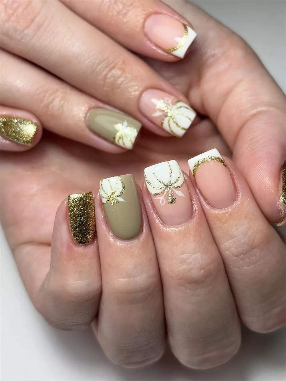 gold pumpkin nails