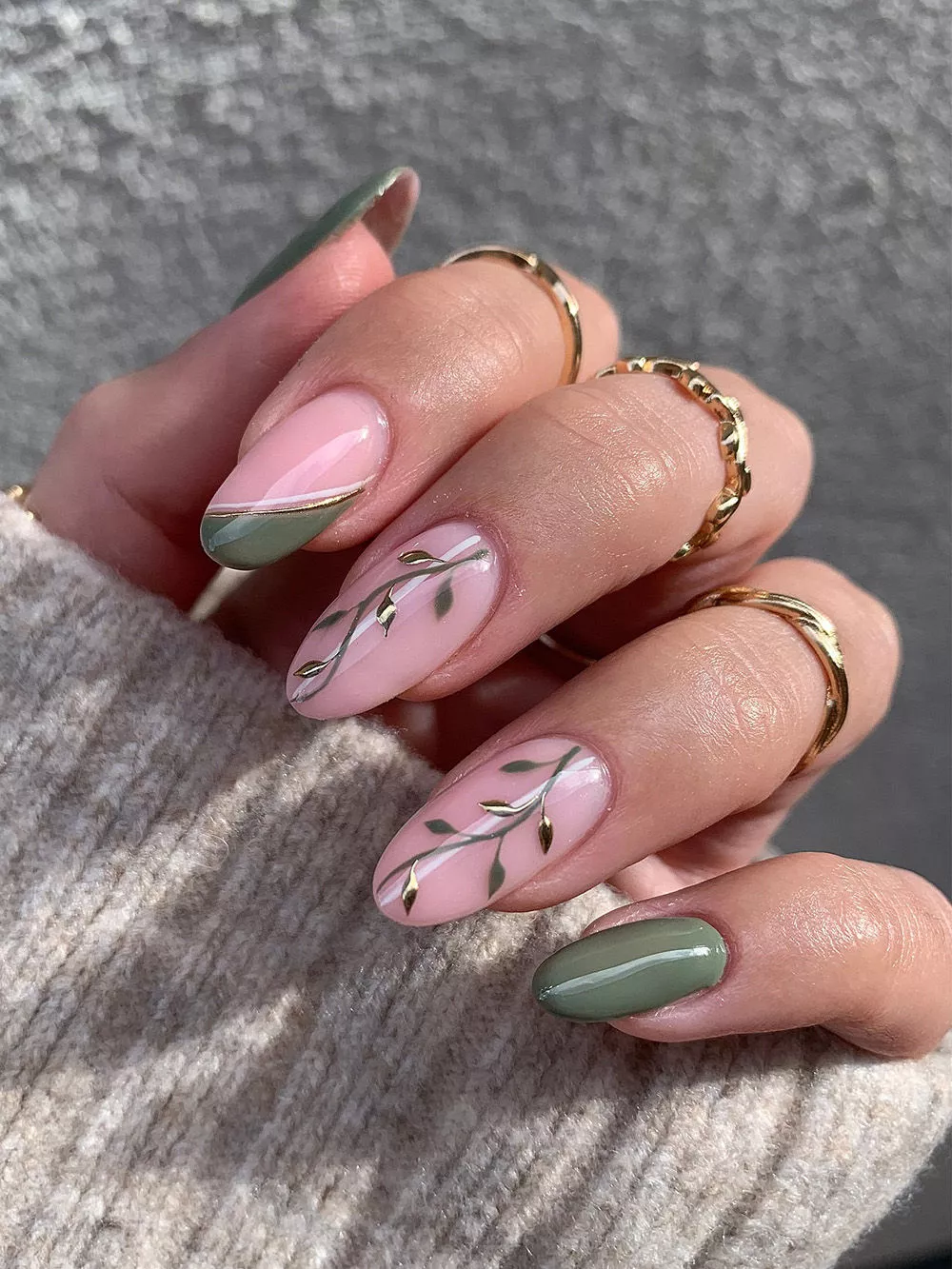 Gold Chrome Nails for Autumn