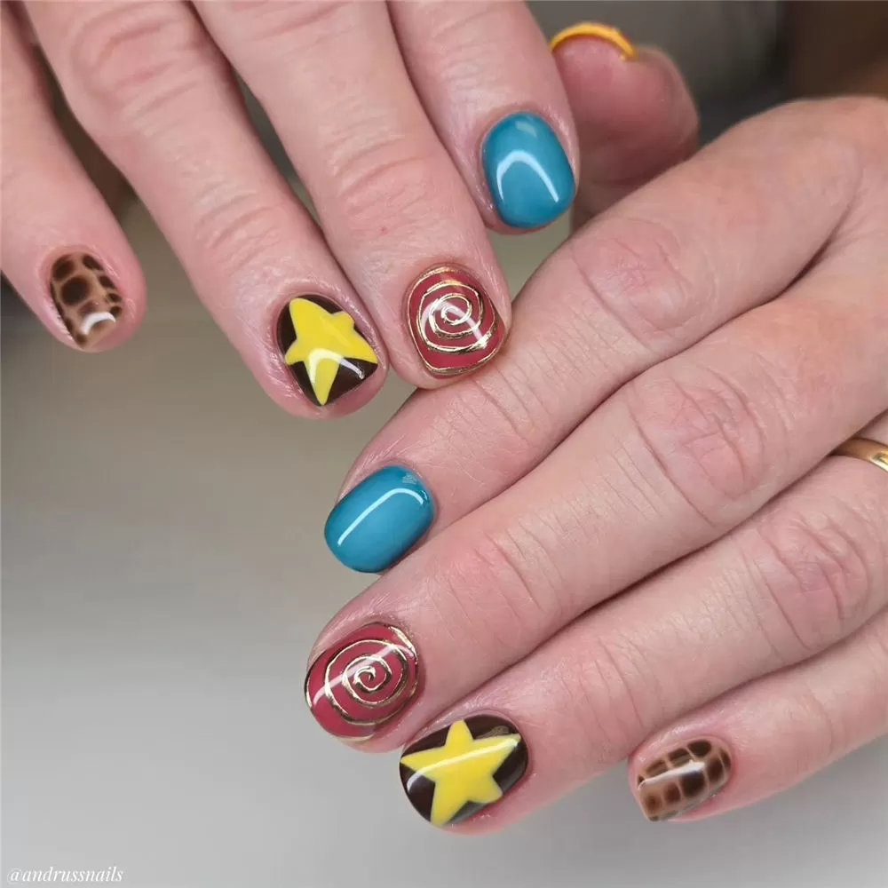 Unique aura nails for autumn