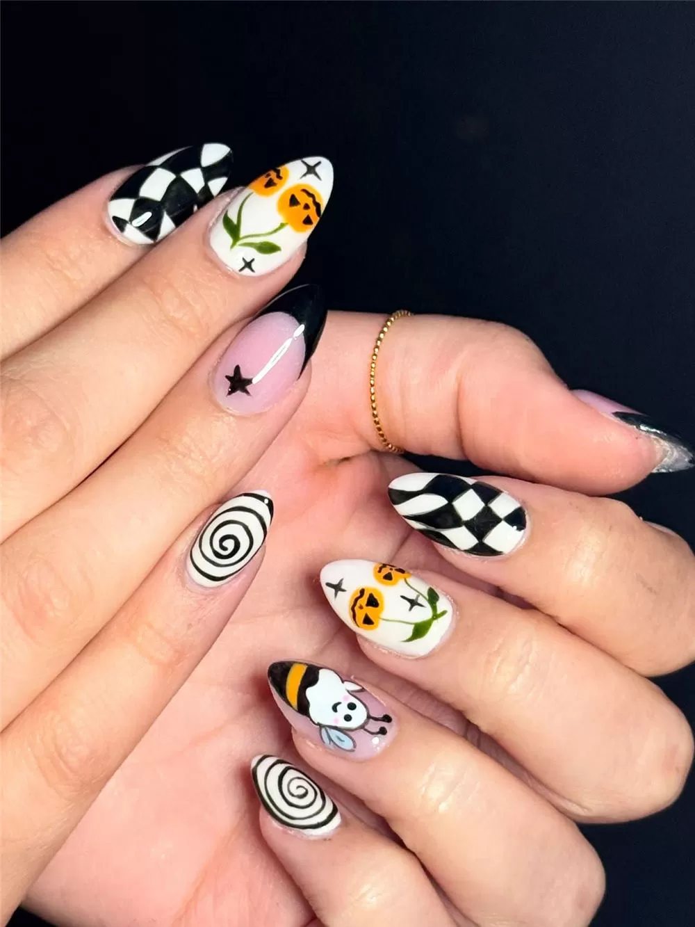 Cute Halloween Nails Design